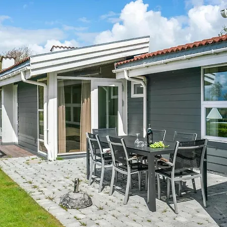 Stunning In Haarby With Sauna Σπίτι διακοπών